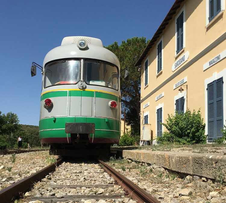 Treno verde di Sardegna con Barbagia Express