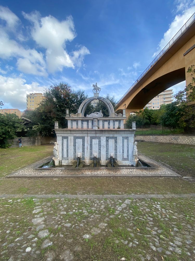 fontana Rosello